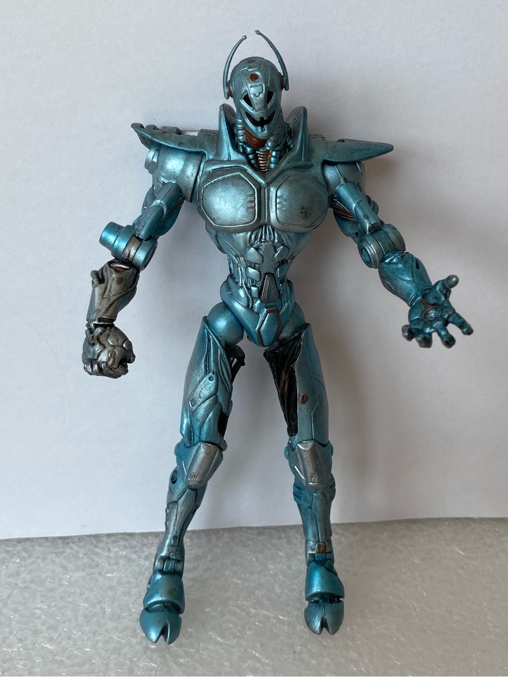 Vintage Toy Biz 1999 Avengers United They Stand Ultron 6" Tall Action Figure